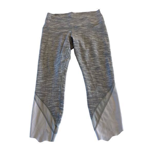 Lululemon Wunder Under Scalloped Hem High-Rise‎ Crop - Picture 2 of 12